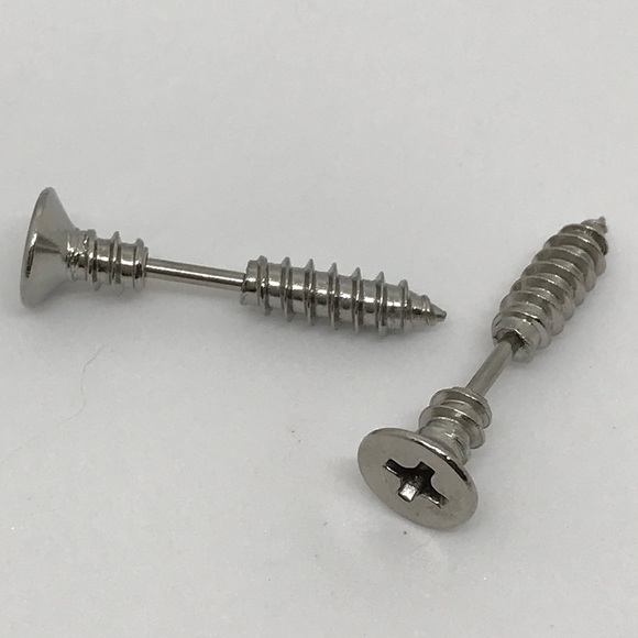 Jewelry - ✨✨✨SILVER SCREW EARRINGS✨✨✨